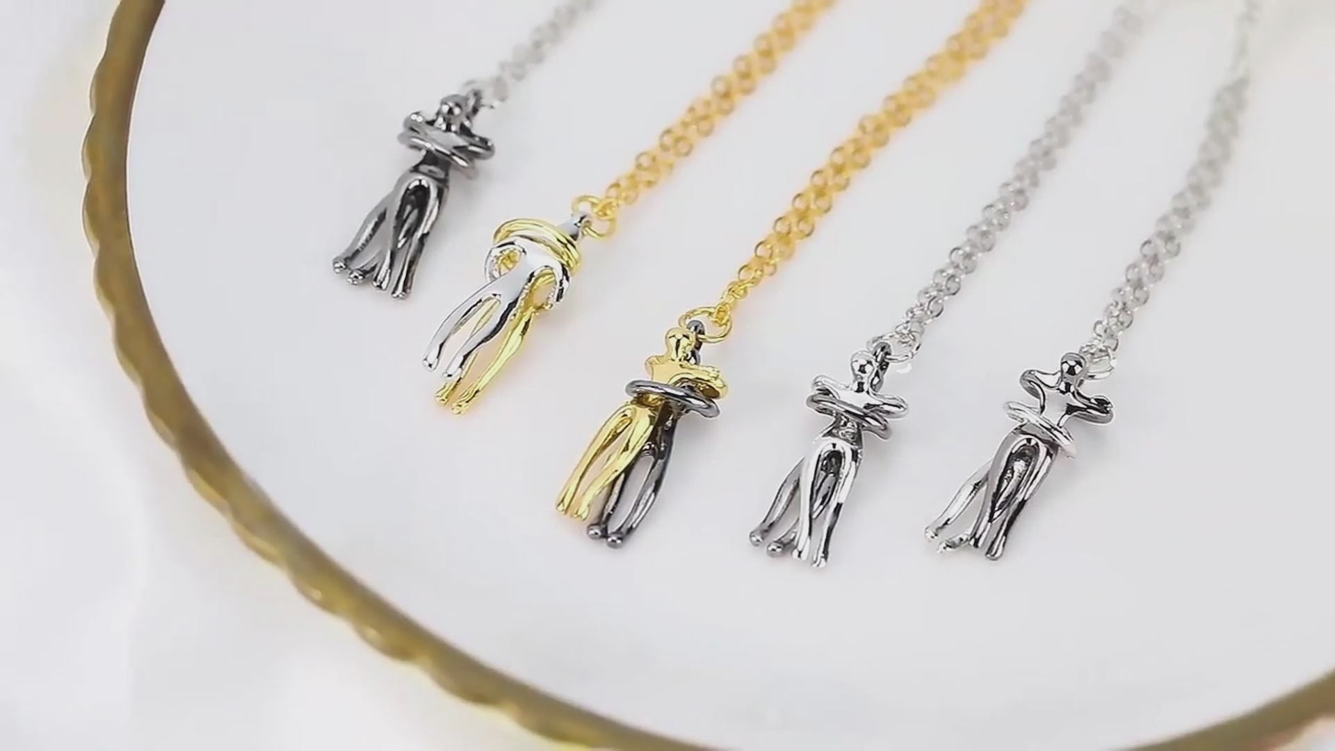 Hot Sale Affectionate Hug Necklace Couples Anniversary Valentine's Day  Gift Fashion Punk Street Style Pendant Necklace